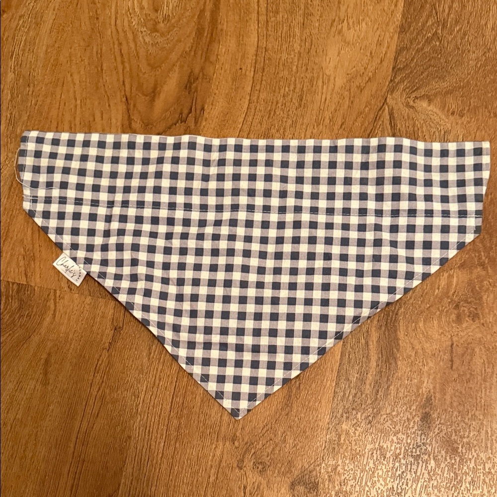 Dog bandana - Picture 2 of 2